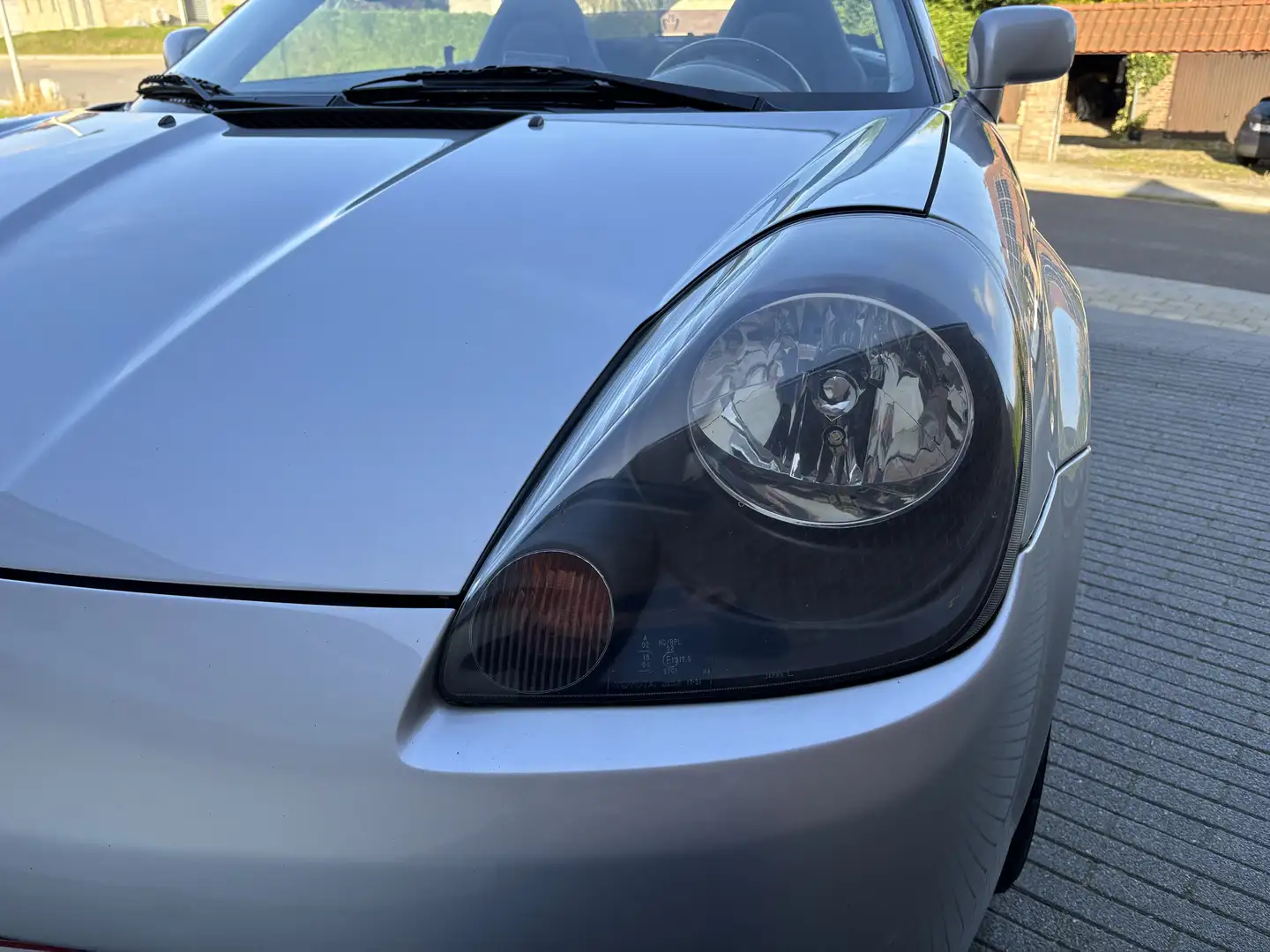 Toyota MR 2 1.8i VVT-i 16v Zilver - 1