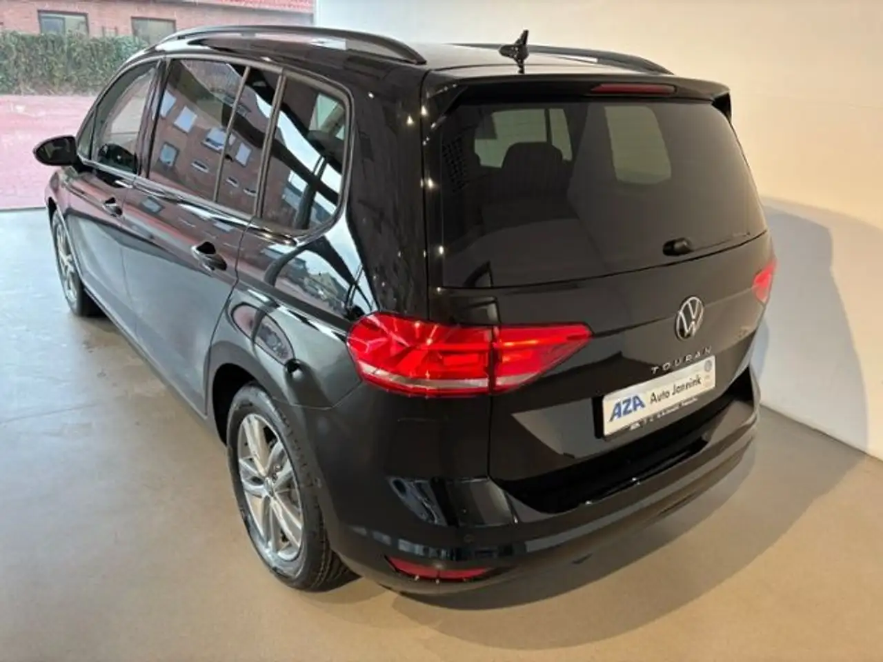 Volkswagen Touran 1.5 TSI Comfortline | AHK | 7-Sitzer | Na 10