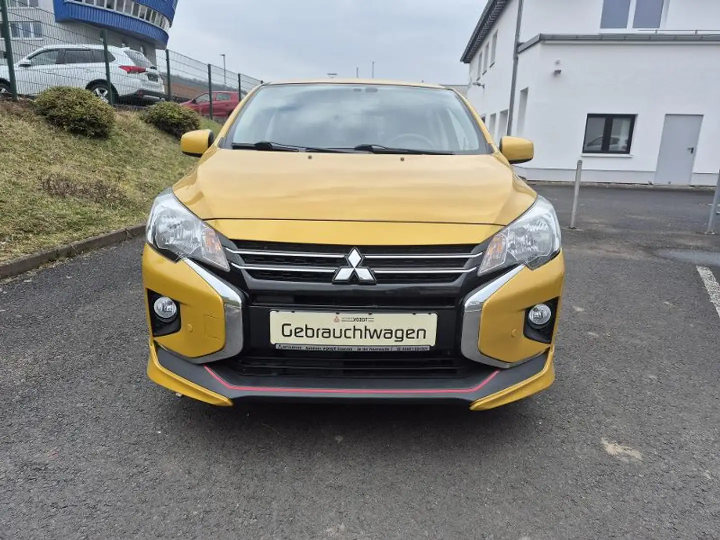 Mitsubishi Space Star Intro Edition+ 1.2 *Parksensoren * Gelb - 2