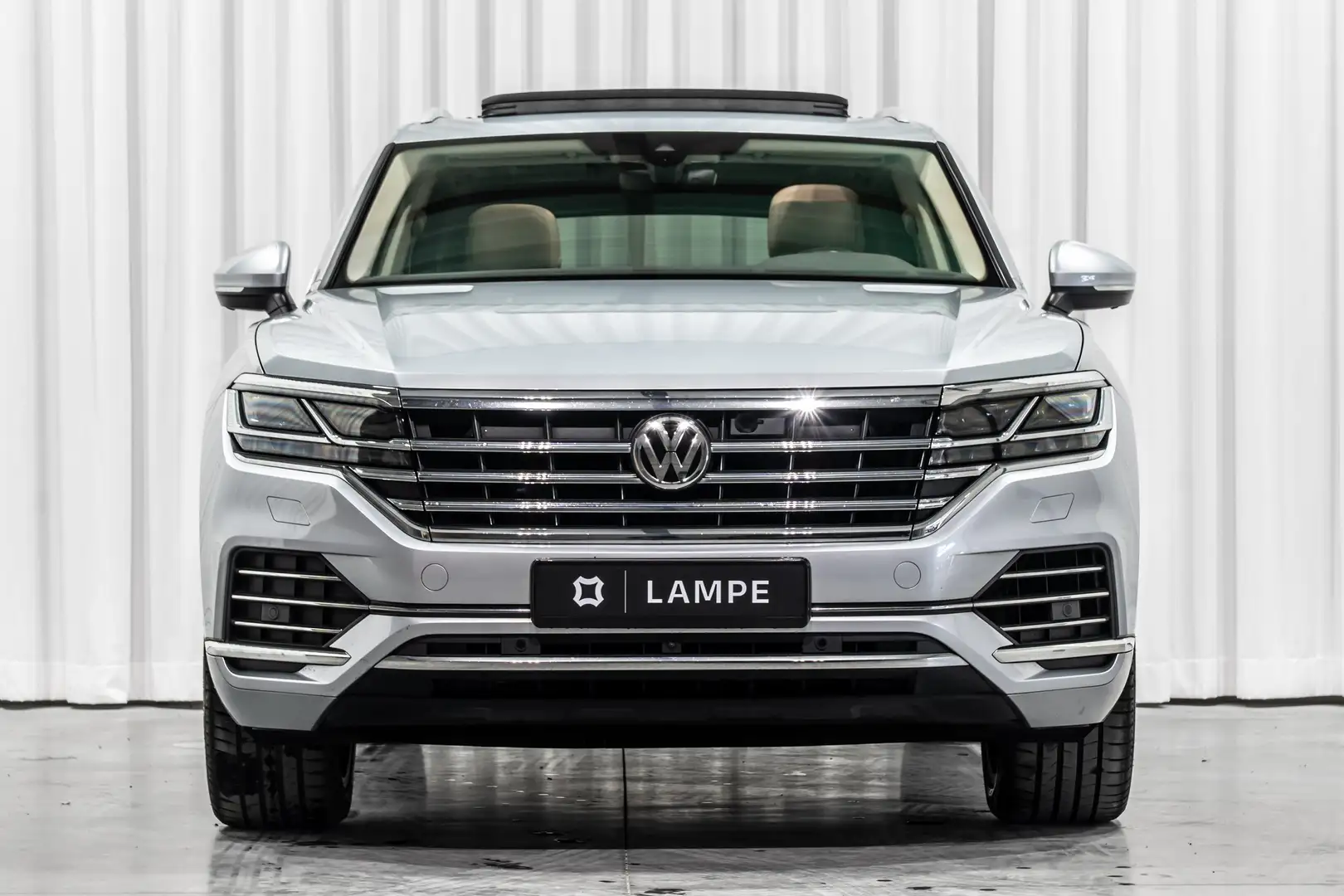 Volkswagen Touareg 3.0 V6 TDI 4Motion LichteVracht Massage Pano Trekh Argent - 2