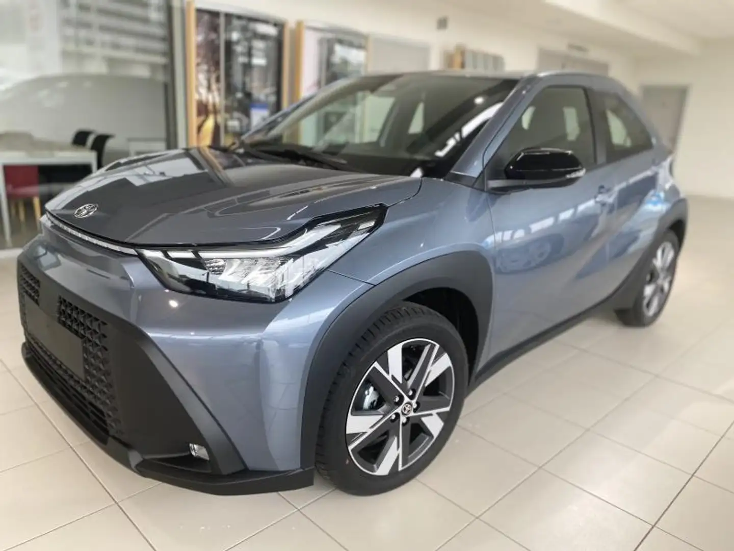 toyota aygo x