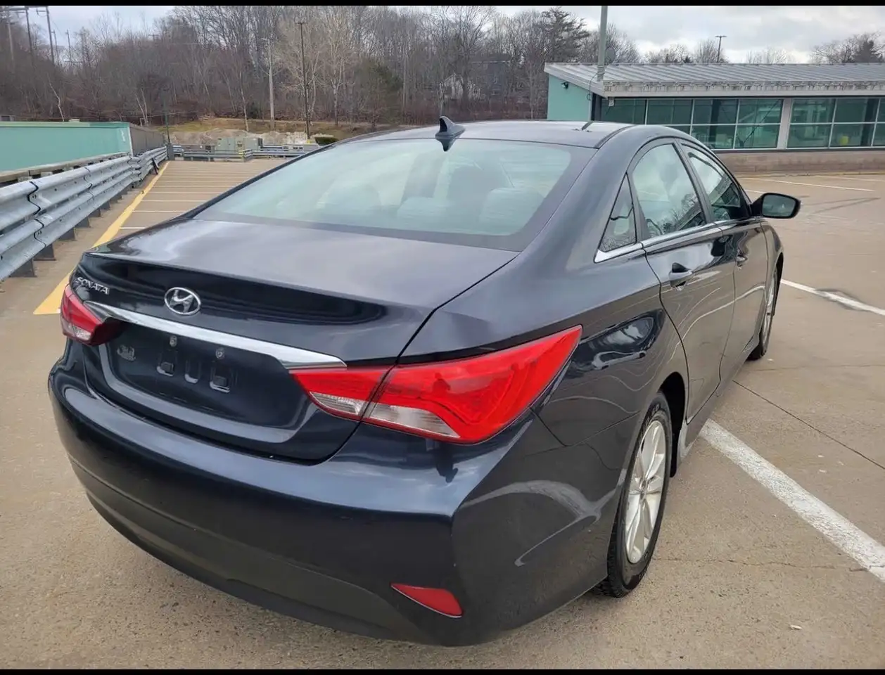 Hyundai SONATA photo Hyundai SONATA