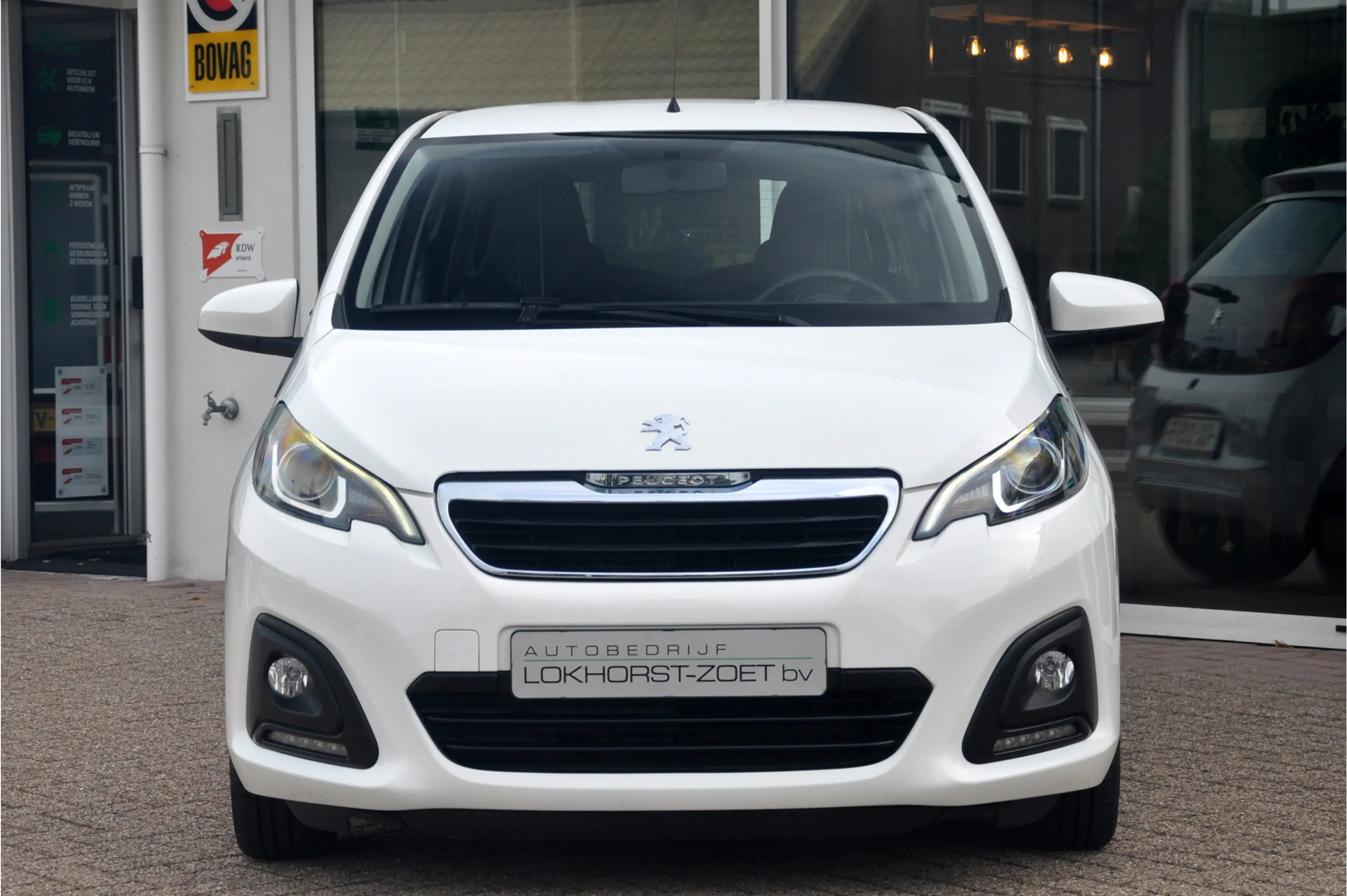 Peugeot 108 1.0 e-VTi Active | Airco — photo 9