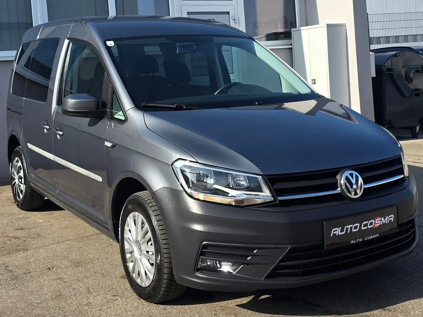 Volkswagen Caddy Trendline BMT Grau - 1