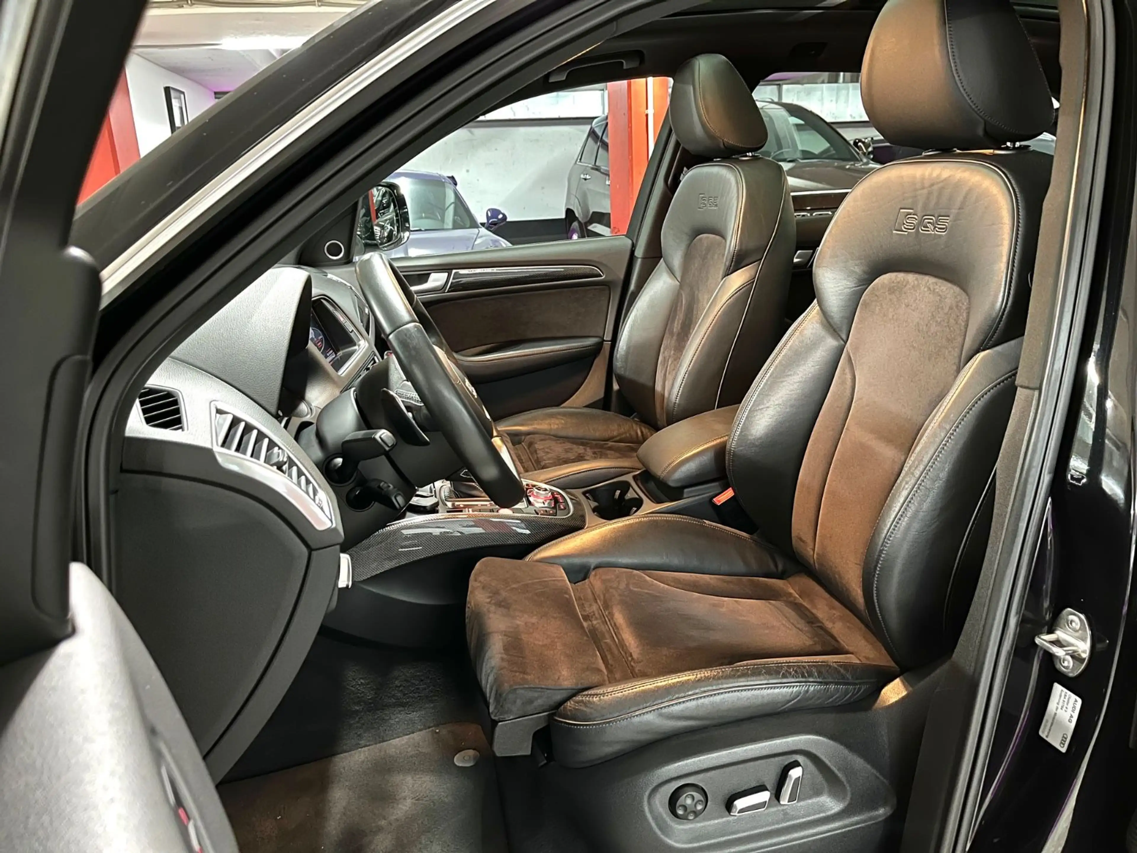 Audi SQ5 3.0 TDI quattro B&O|Panorama|Xenon|Spurhalte — photo 14