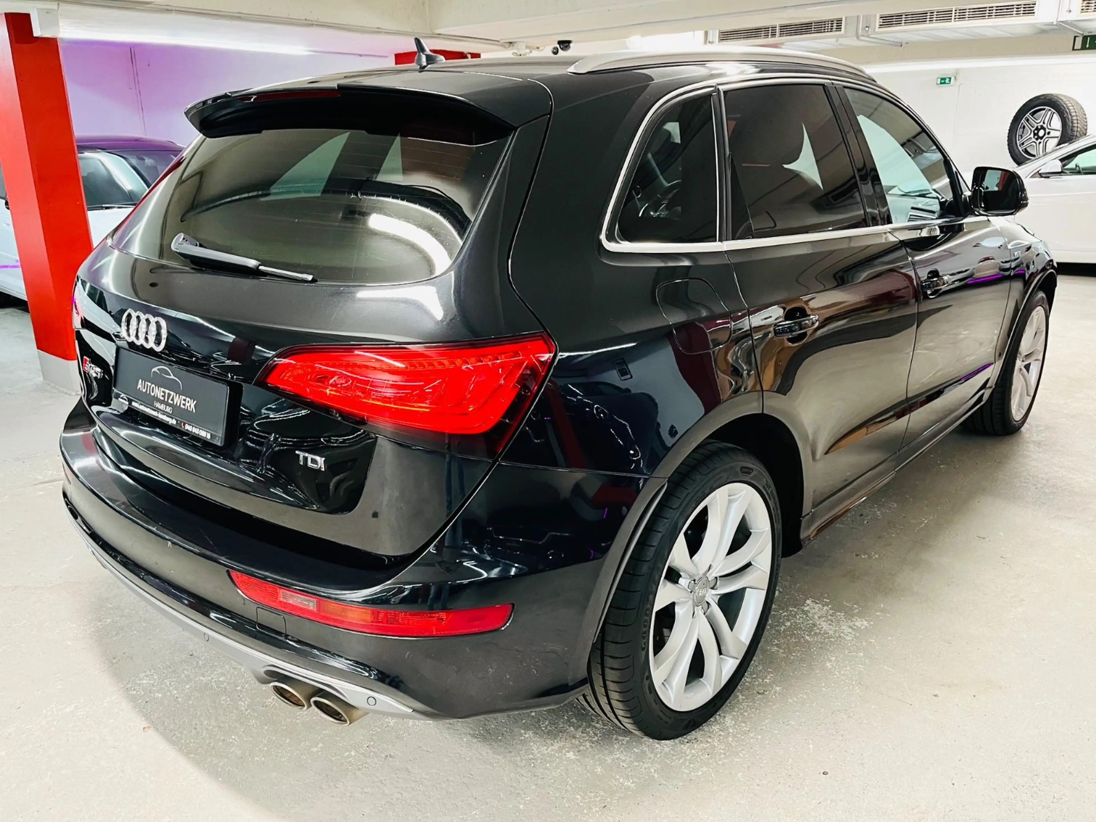 Audi SQ5 3.0 TDI quattro B&O|Panorama|Xenon|Spurhalte — photo 2