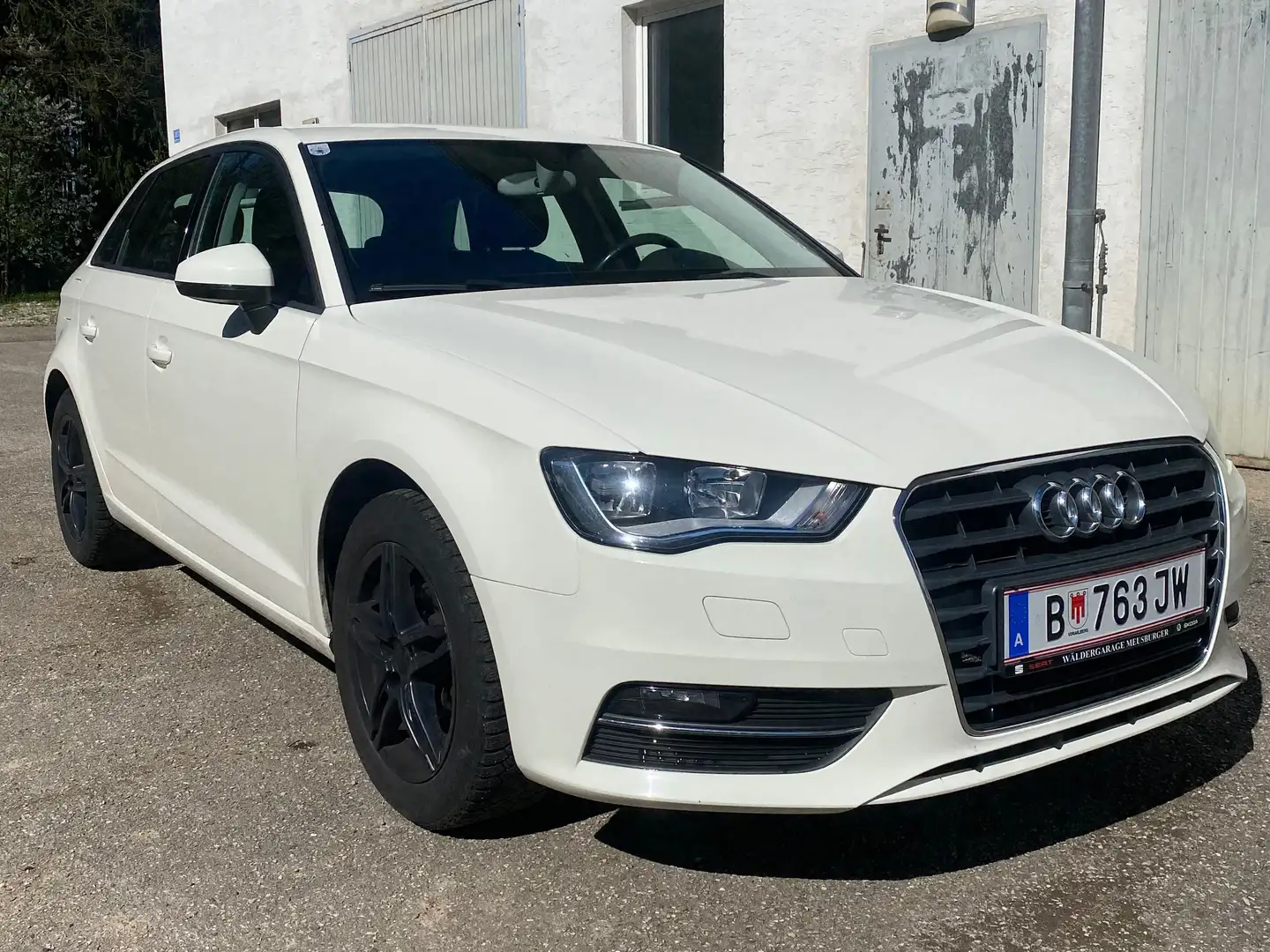 Audi A3 A3 SB 1,2 TFSI Weiß - 1