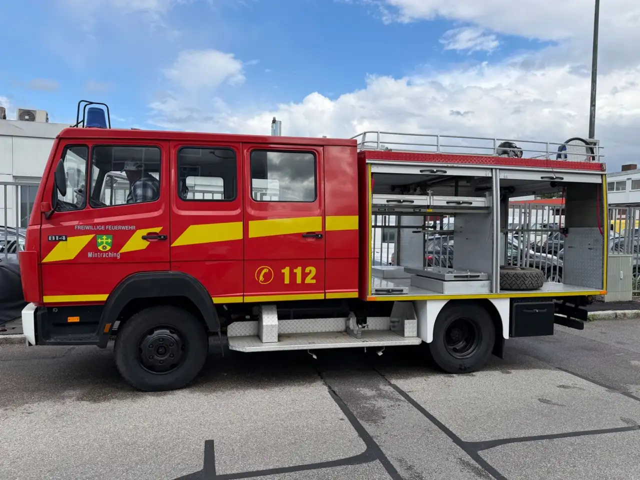 Mercedes-Benz 814 F Doka 9-Sitzer DiffSperre 7,0m, foto 9