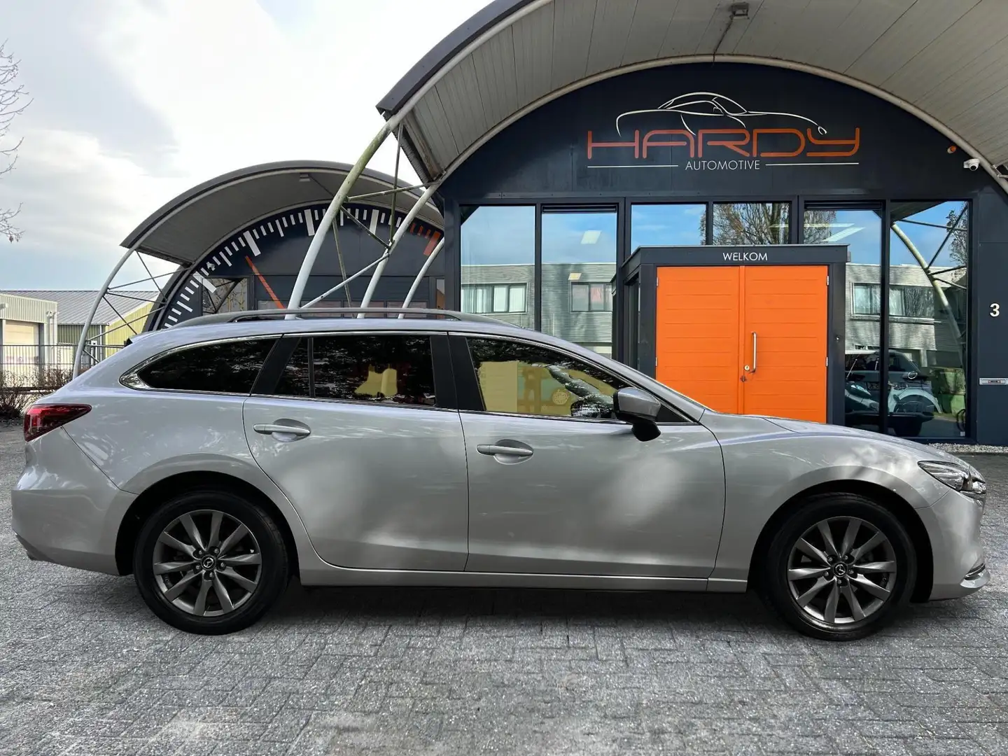 Mazda 6 Sportbreak 2.0 SkyActiv-G 165 Comfort NL-Auto Auto Gris - 2