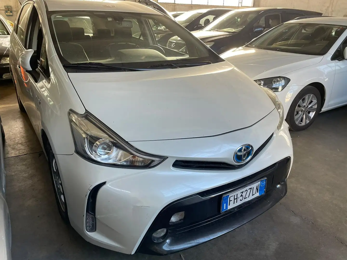 Toyota Prius+ 1.8h Lounge ecvt E6 7 POSTI Blanc - 2