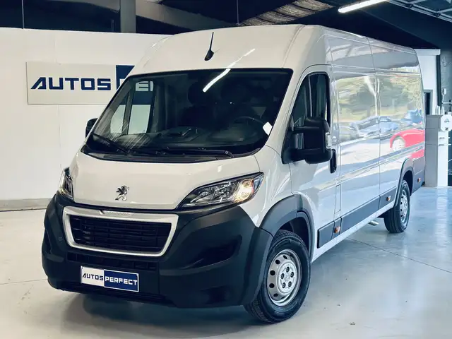 Peugeot Boxer 2.2 HDI L4 H2 3 PLACES CAMERA CLIM NAVI BLUETOOTH