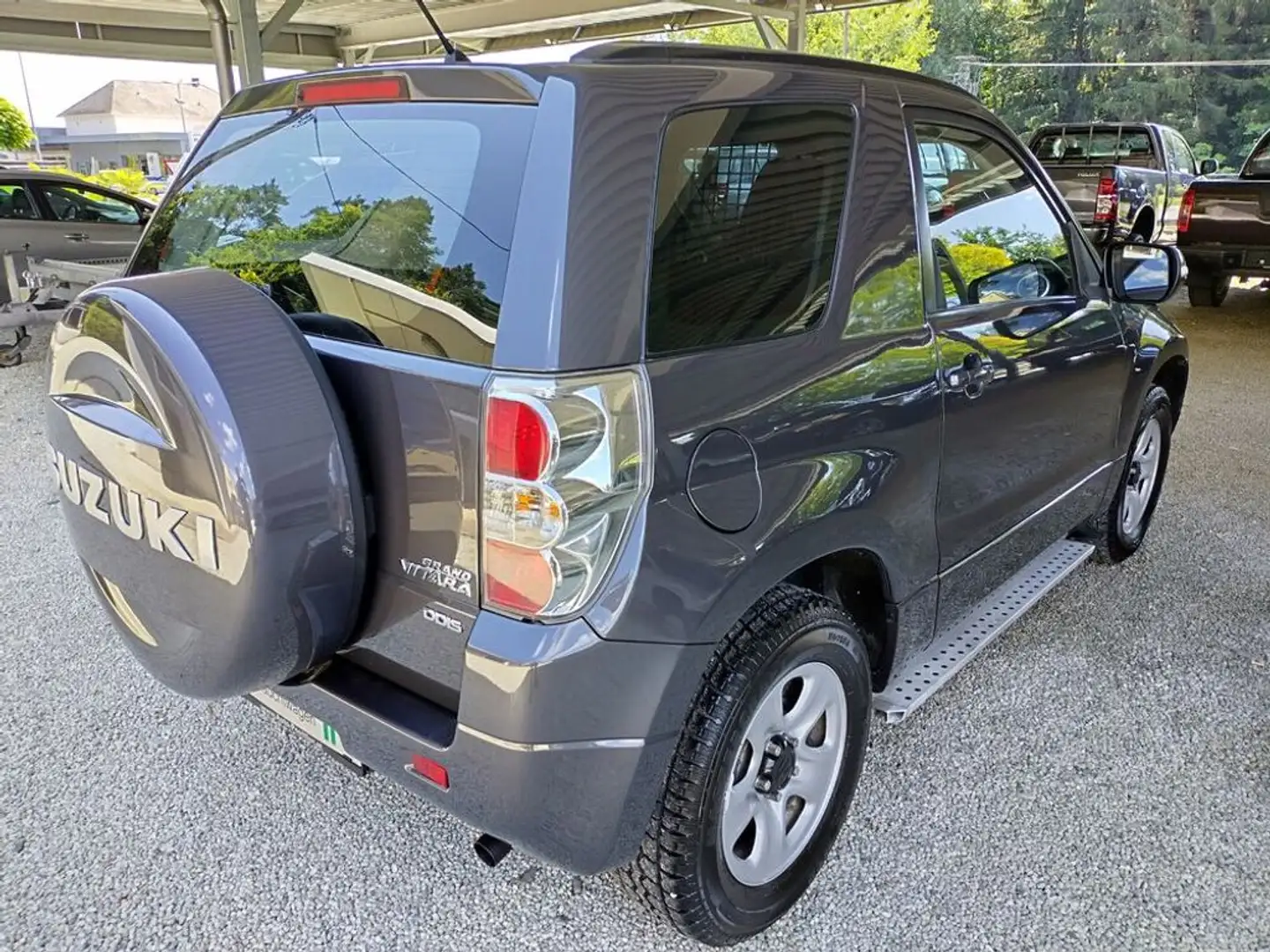 Suzuki Vitara 1.9 DDIS Comfort 3-trg. ! Top Zustand! Grau - 2