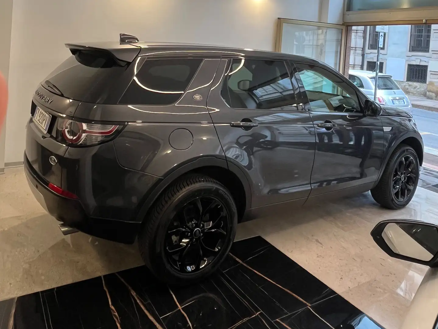 Land Rover Discovery Sport Discovery Sport 2.0 td4 HSE awd 180cv auto my19 Grigio - 2