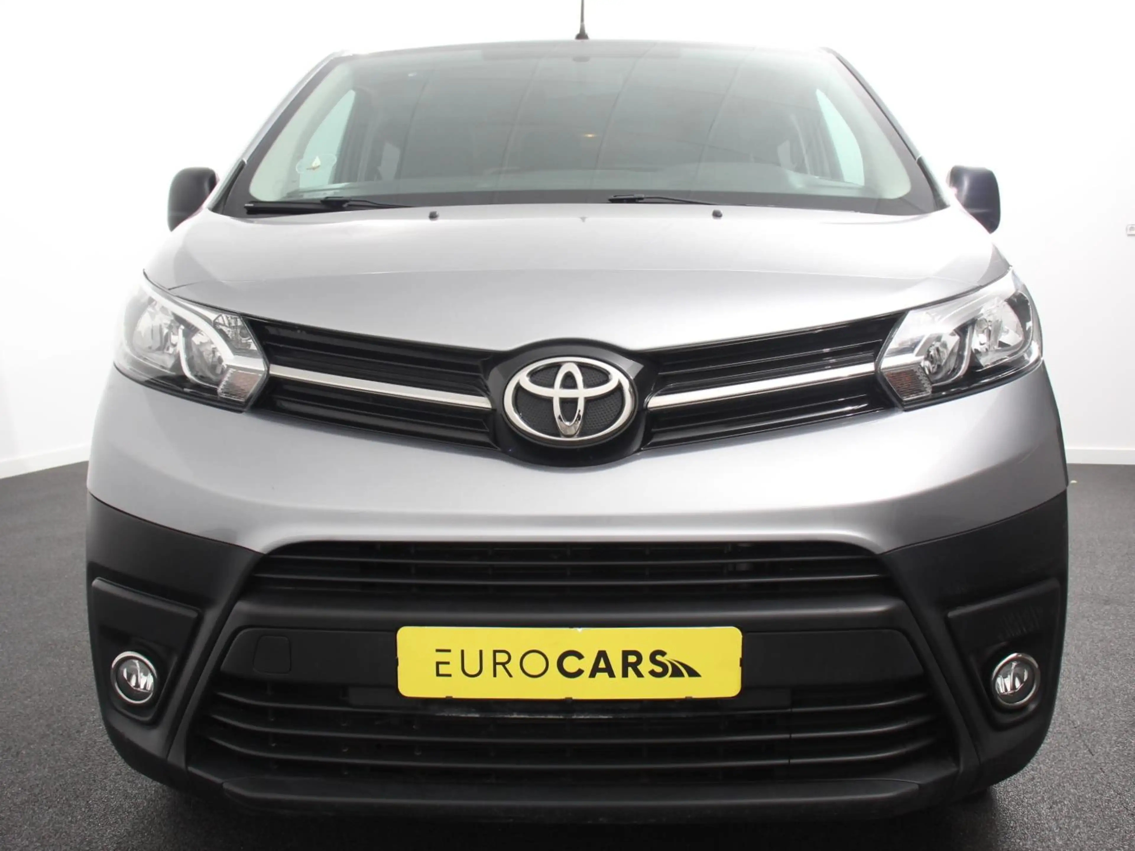 Toyota Proace Shuttle 1.5 D-4D Cool Comfort Lang 9 Persoons Stoe — photo 4