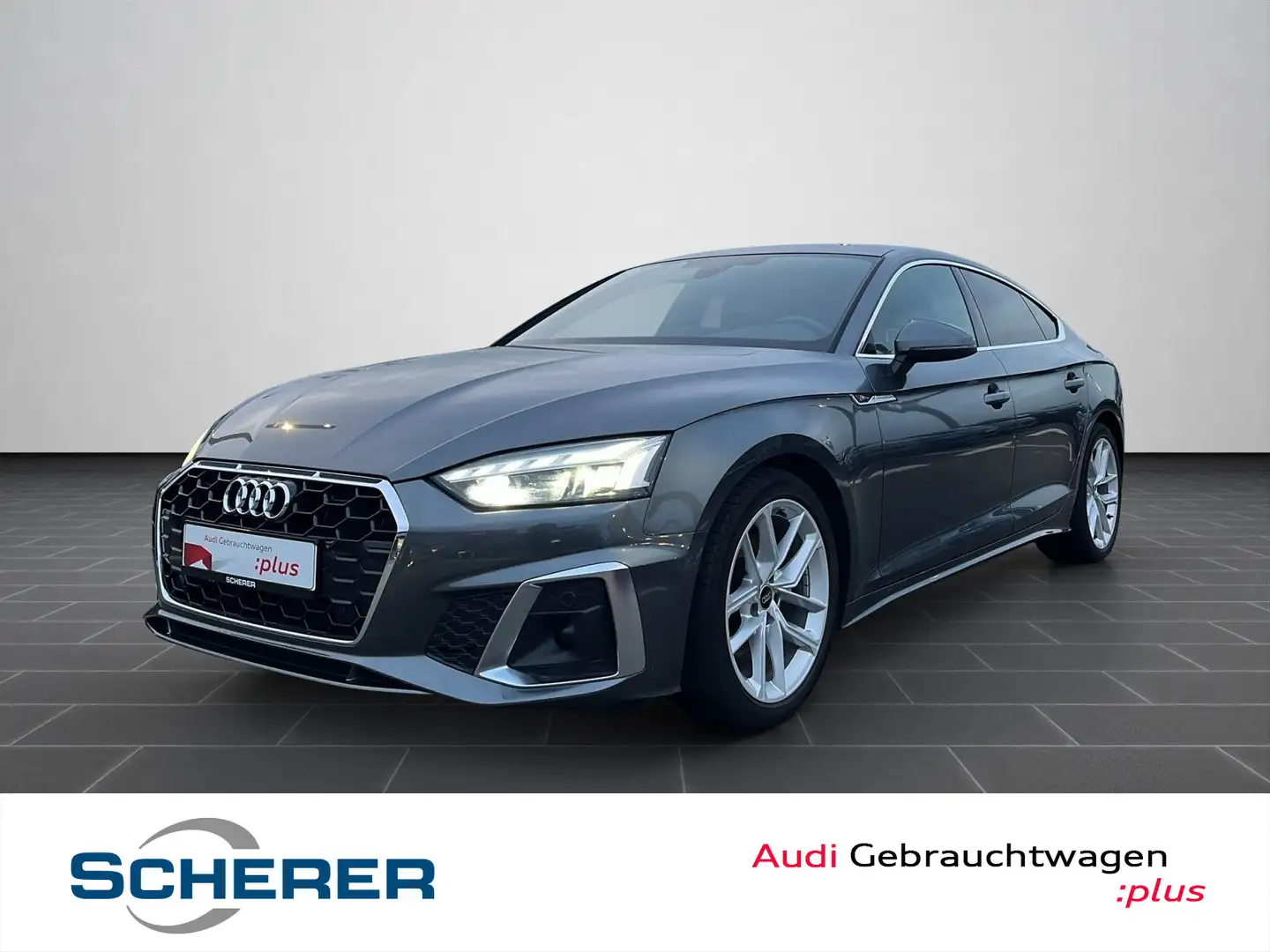 Audi A5 S-LINE 2.0TDI KAM MATRIX PANO NAV S Grau - 1