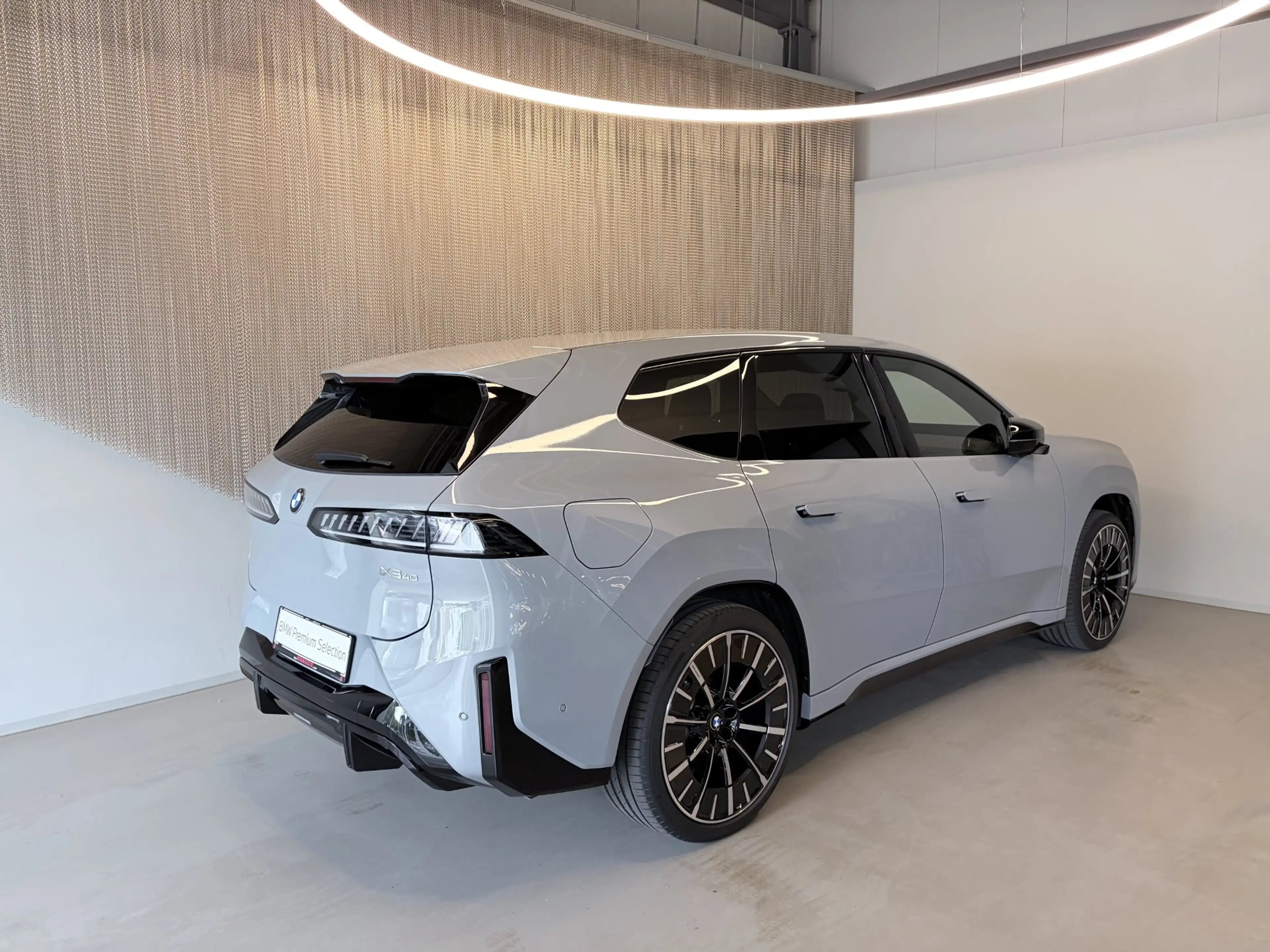 BMW iX3 40 sDrive — photo 5