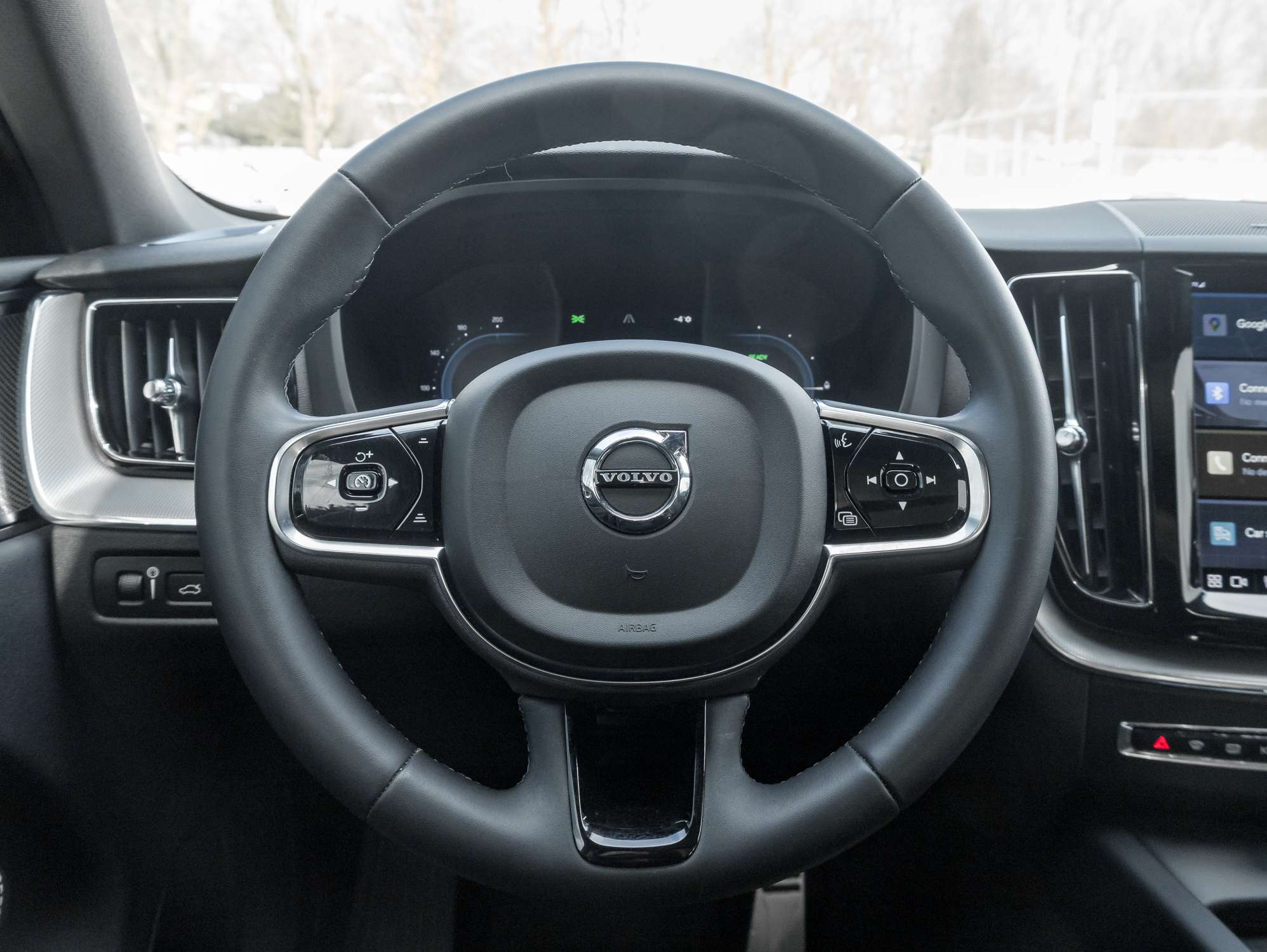2022 Volvo XC60 T8 eAWD PHEV R-Design |NEW TIRES |VOLVO CPO thumb 8