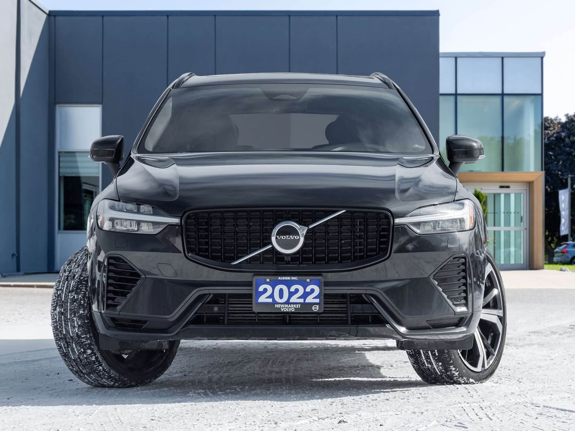 2022 Volvo XC60 T8 eAWD PHEV R-Design |NEW TIRES |VOLVO CPO alt 2