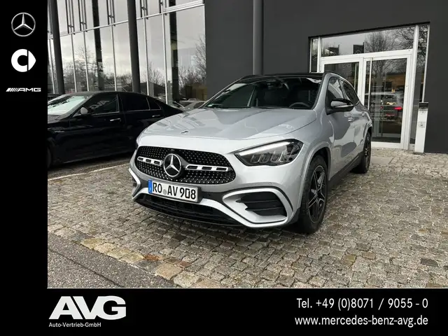 Mercedes-Benz Gla Class main image