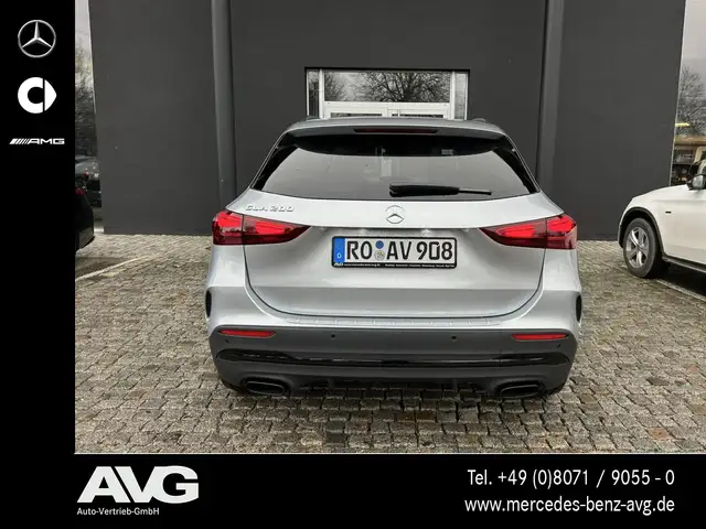 Mercedes-Benz Gla Class view 5