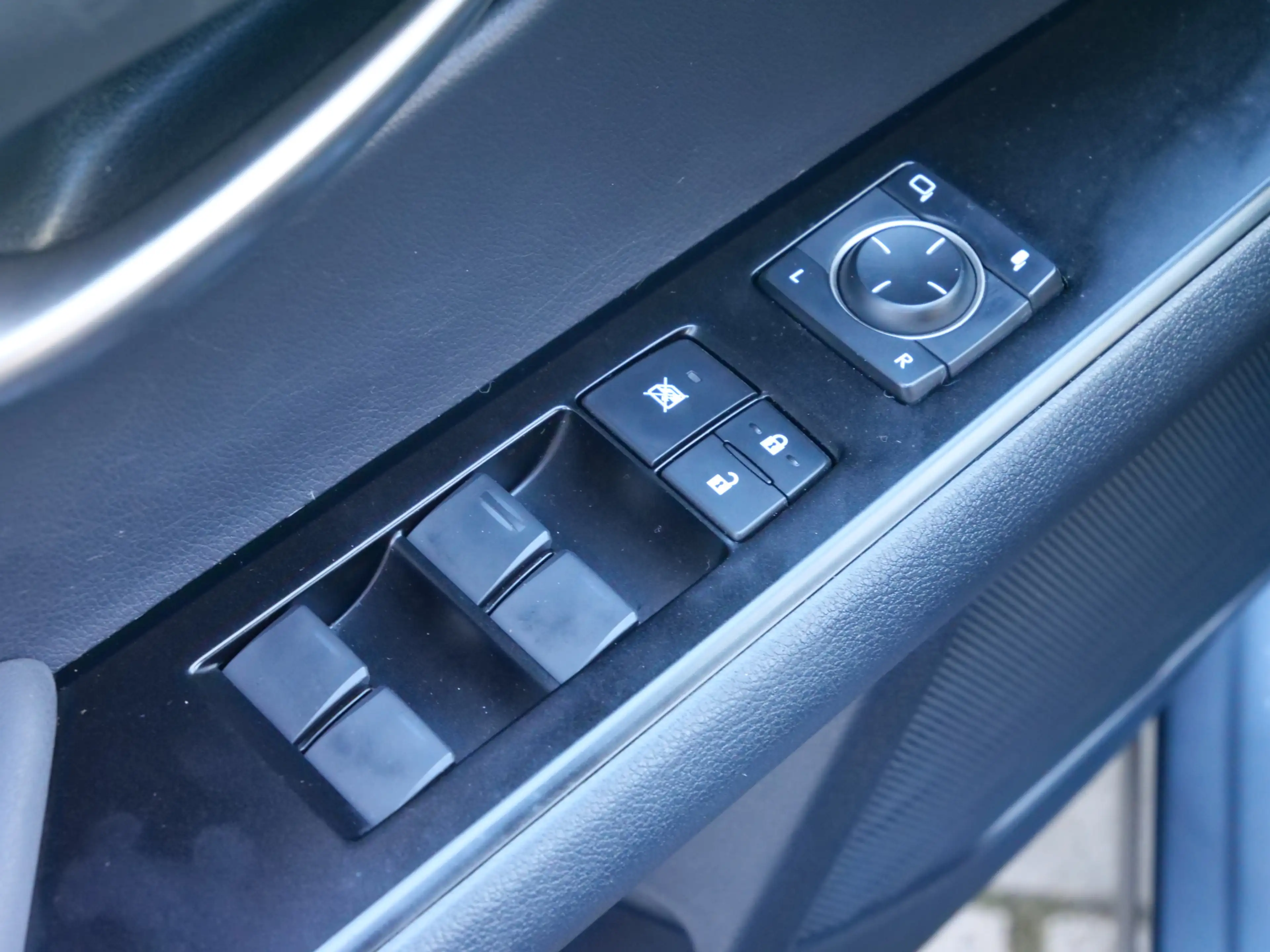 Lexus UX 250h Business Line Pro 184 Pk Automaat Navi / DAB / App — photo 32
