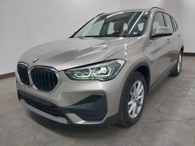 Bmw X1 xDrive 25 e /KAMERA / Keyless Go / NAVI /1.HA