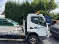 Mitsubishi Canter-Abschleppwagen eingtragenes Bergefahrzeug. Weiß - thumbnail 3