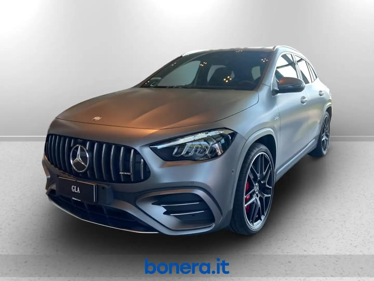 Mercedes-Benz GLA 45 AMG S Line Premium 4matic+ auto Šedá - 1