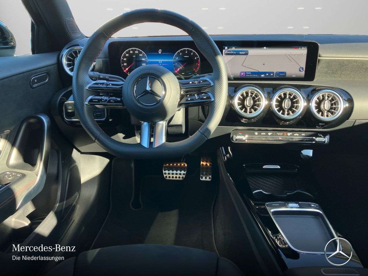 Mercedes-Benz A 220