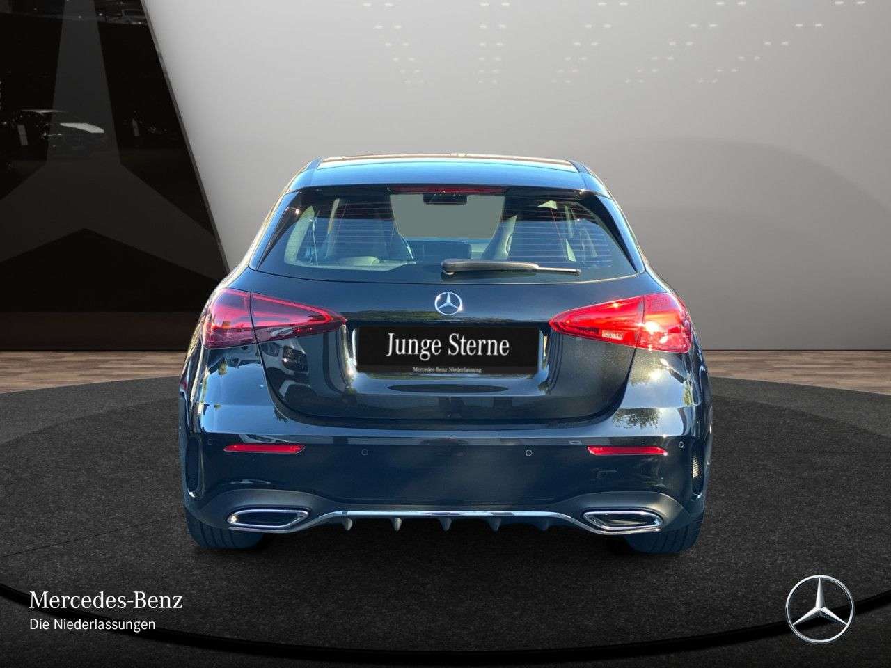 Mercedes-Benz A 220