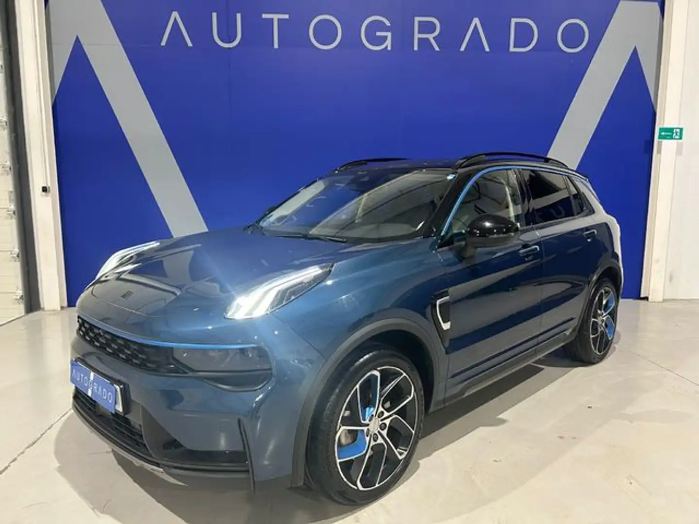Lynk & Co 01 1.5T PHEV Blu/Azzurro - 1