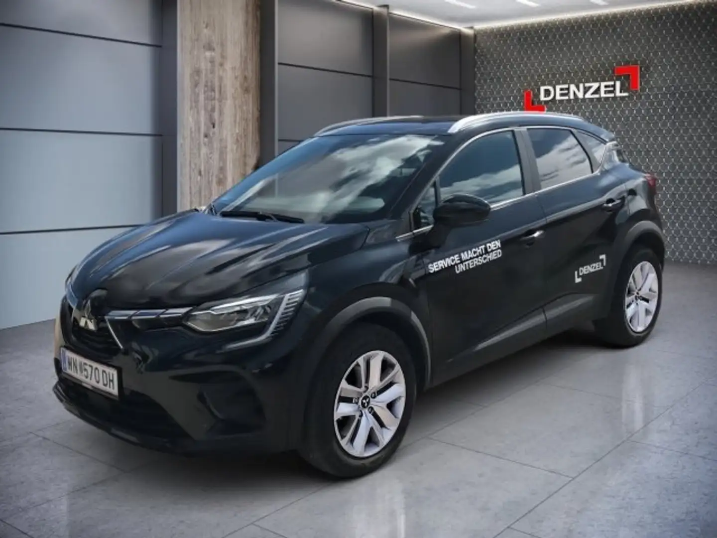 Mitsubishi ASX 1,3 Petrol Invite S+C 23 Schwarz - 1