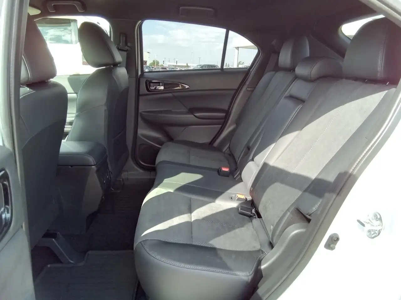Mitsubishi Eclipse Cross photo Mitsubishi Eclipse Cross
