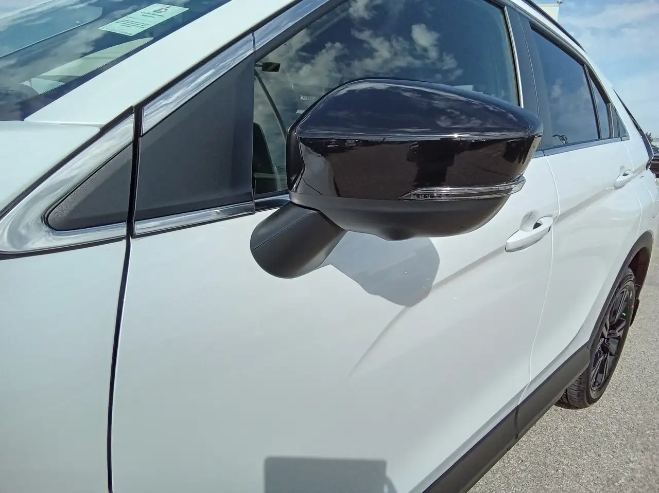 Mitsubishi Eclipse Cross photo Mitsubishi Eclipse Cross