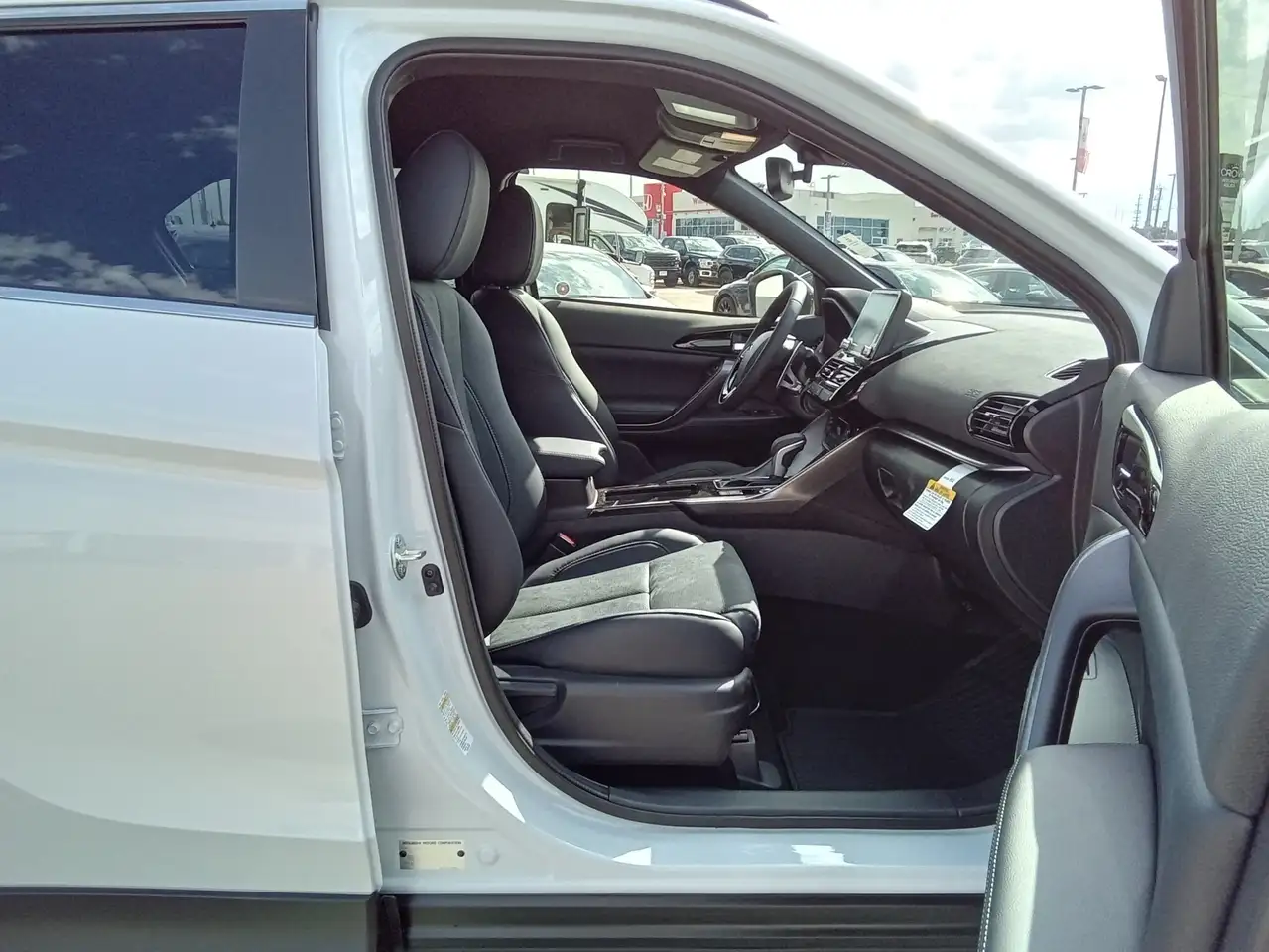 Mitsubishi Eclipse Cross photo Mitsubishi Eclipse Cross