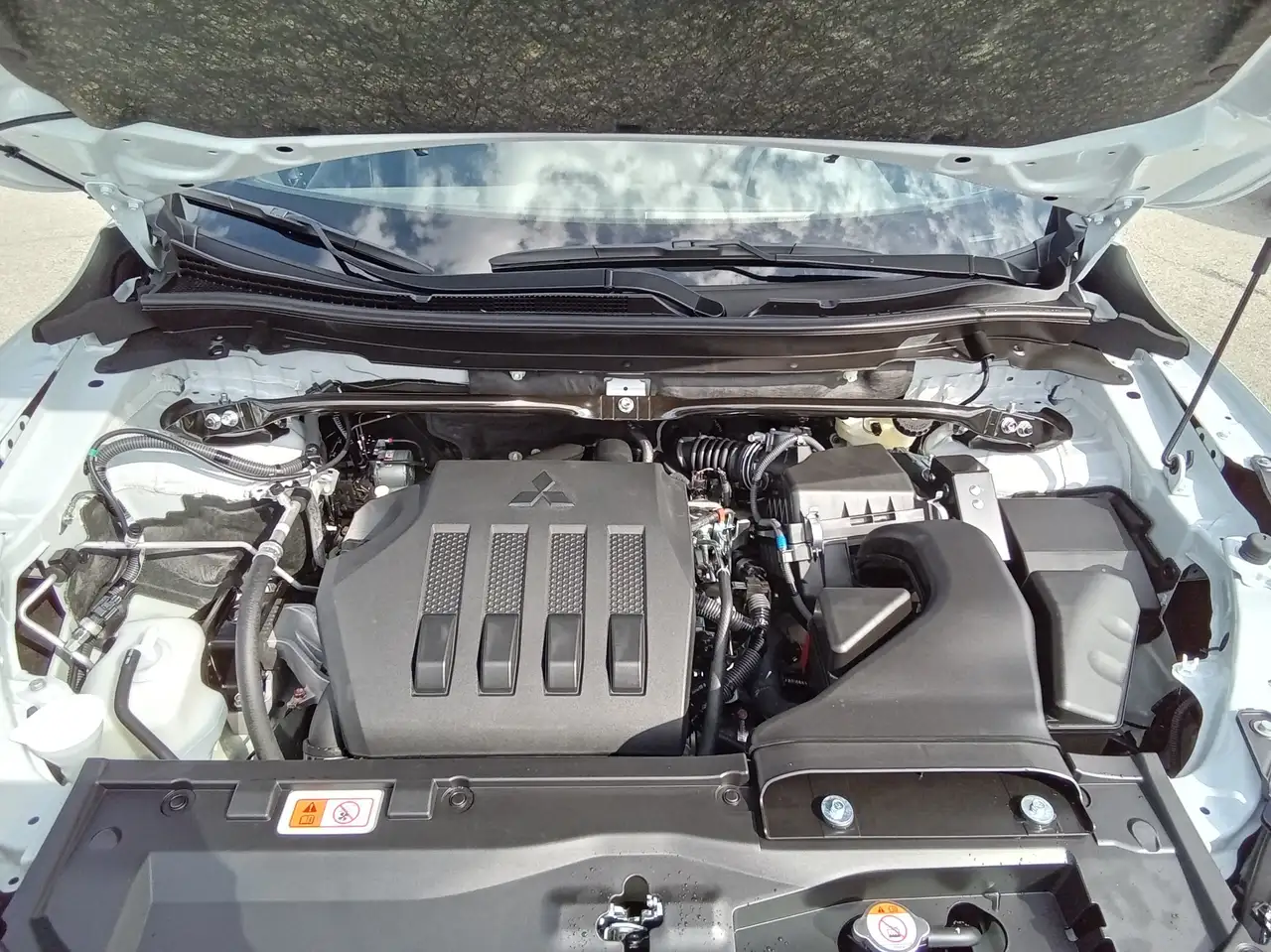 Mitsubishi Eclipse Cross photo Mitsubishi Eclipse Cross