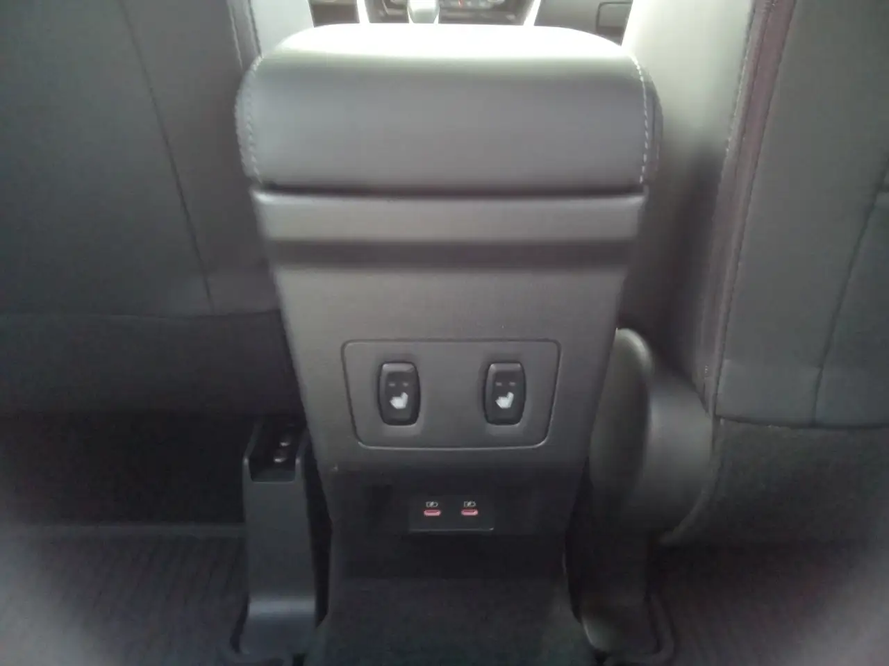 Mitsubishi Eclipse Cross photo Mitsubishi Eclipse Cross