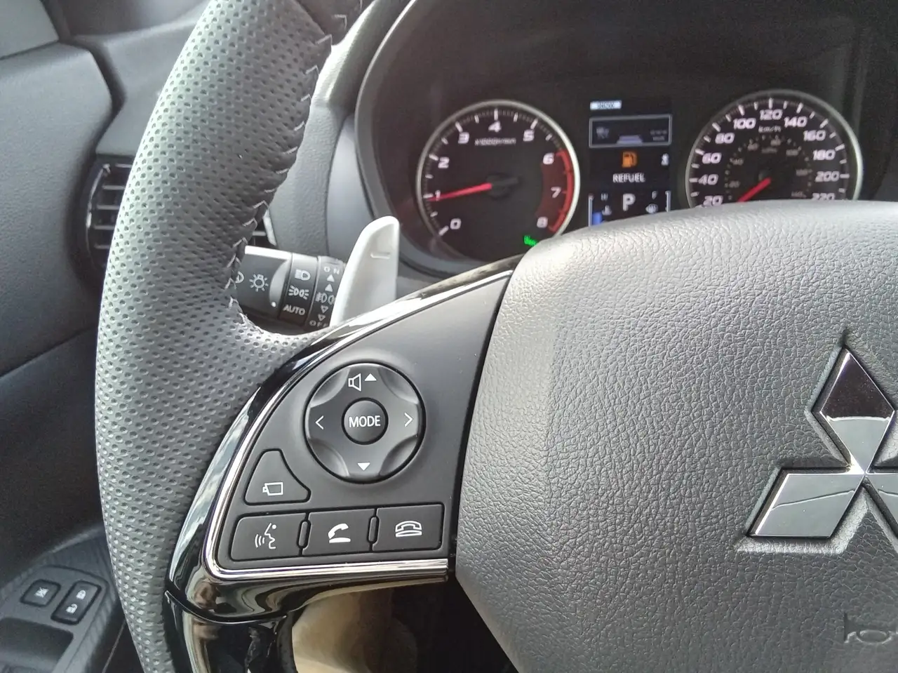 Mitsubishi Eclipse Cross photo Mitsubishi Eclipse Cross