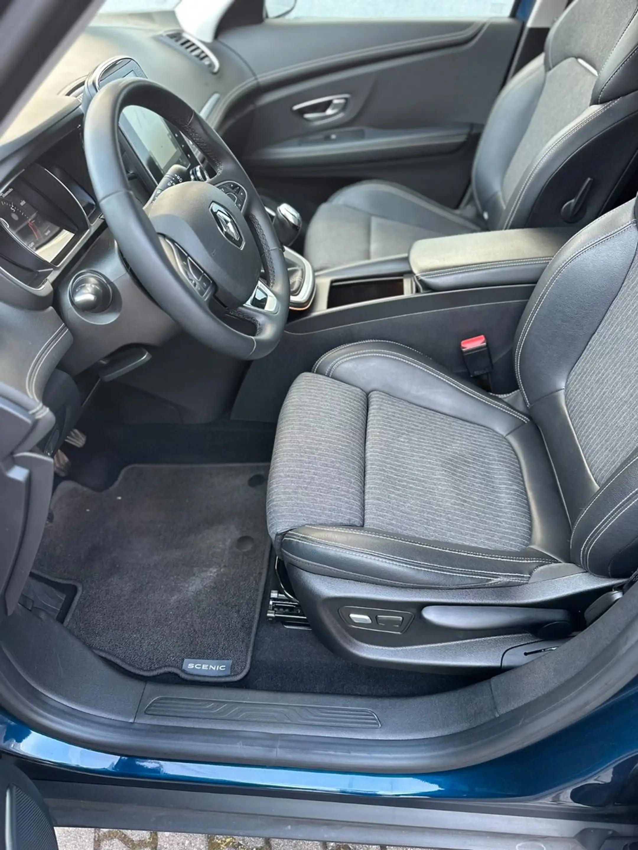 Renault Scenic IV Techno / 1. Hand / MwSt. / Scheckheft — photo 10
