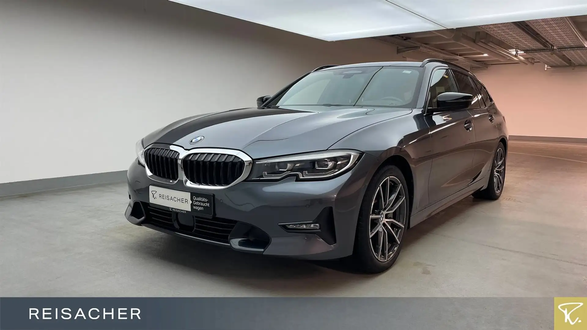 BMW 330 d A Tou Sport-Line,SAG,AHK,DAProf,LCProf,HUD Grau - 1