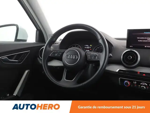 Audi Q2 view 13