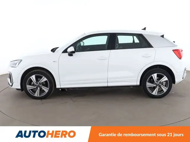 Audi Q2 view 3