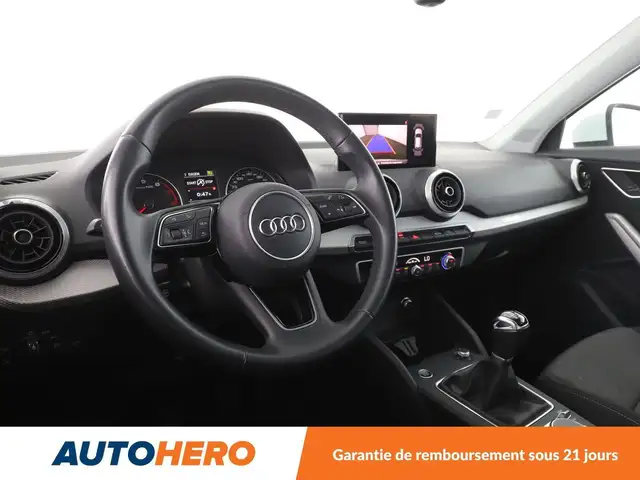 Audi Q2 view 11