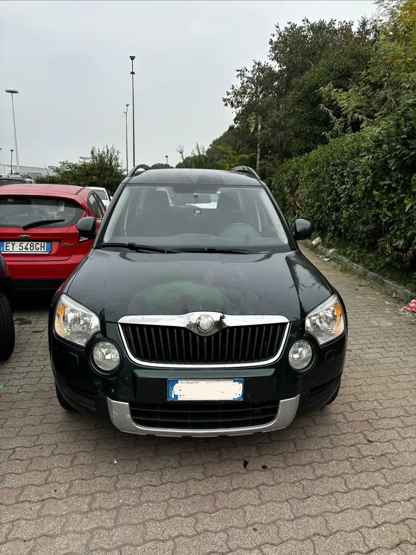 Skoda Yeti 2.0 tdi Ambition (adventure) 4x4 140cv Verde - 1