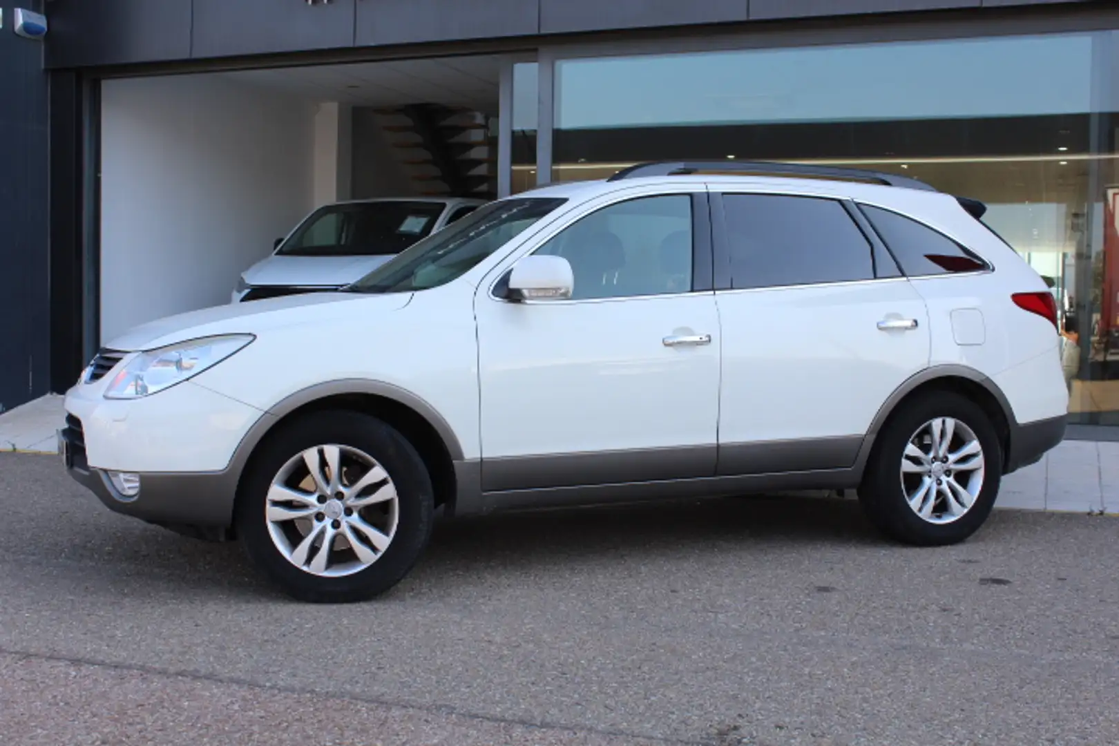 Hyundai iX55 3.0VGT CRDI Style 240 Aut. Weiß - 2