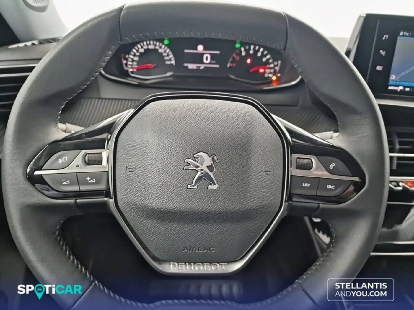 Peugeot 2008 1.2 PureTech S&S Allure 100 Gris - 2