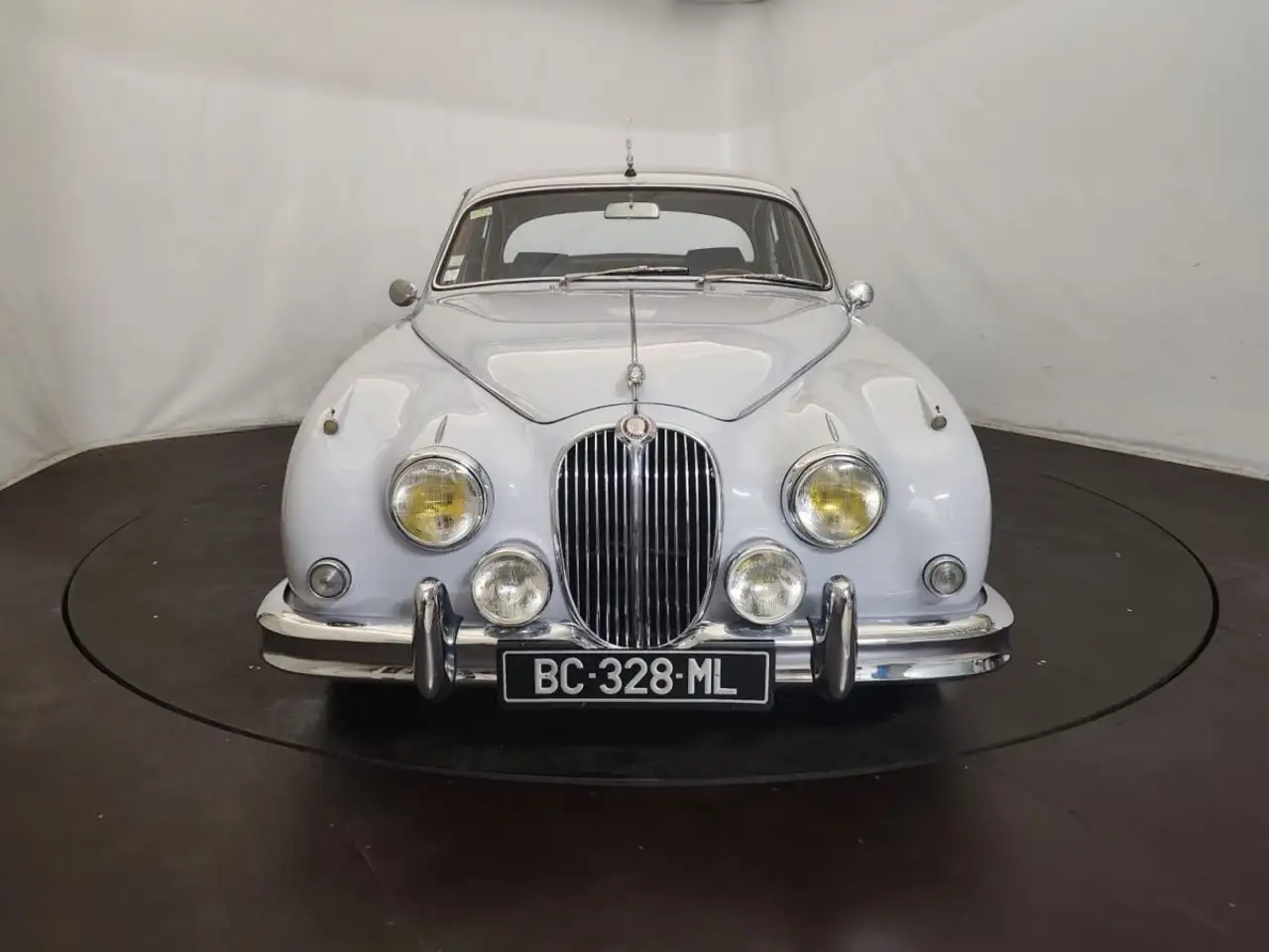 Jaguar MK II, foto 6