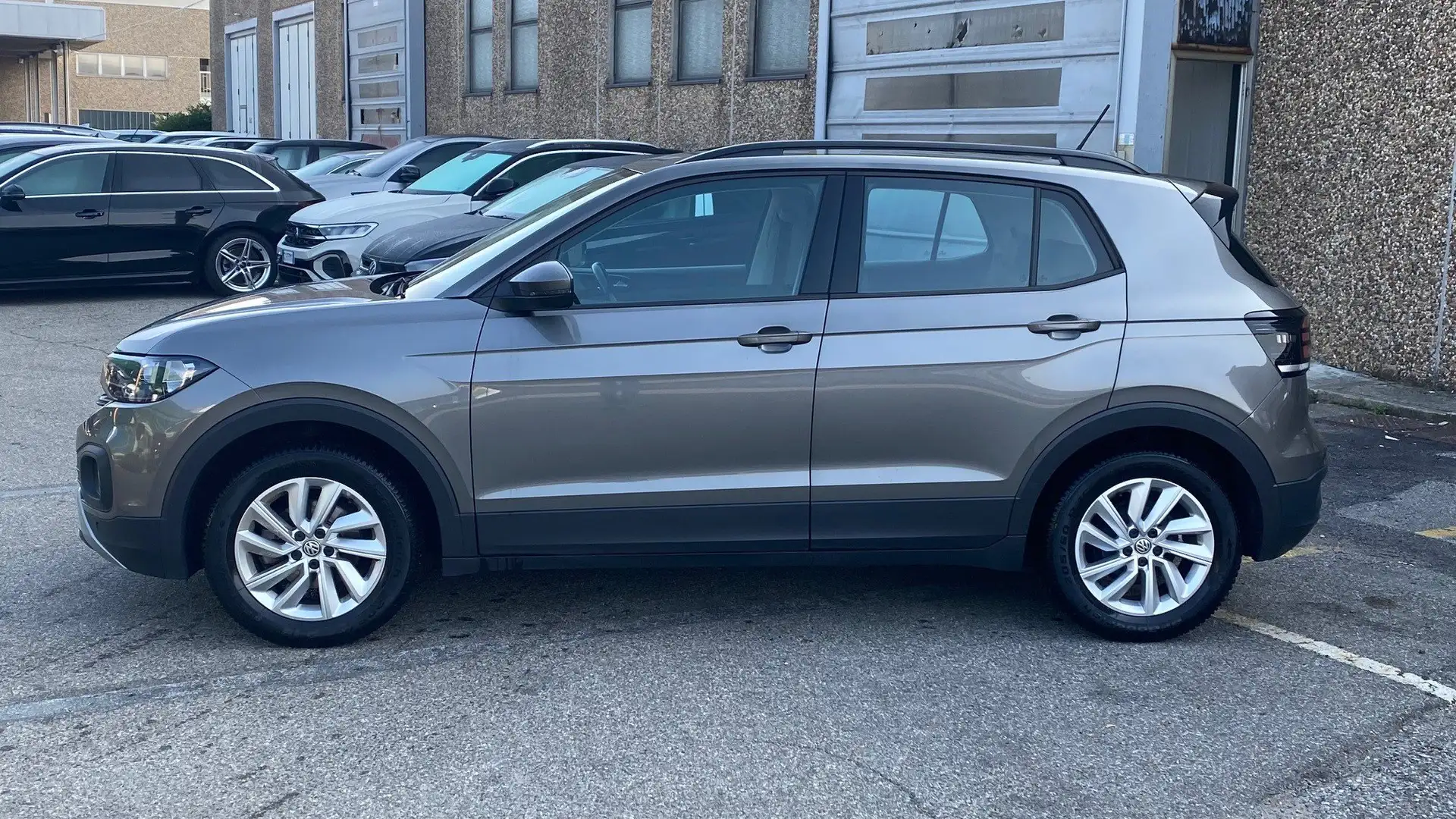 Volkswagen T-Cross 1.0 TSI STYLE 95 CV Grigio - 2