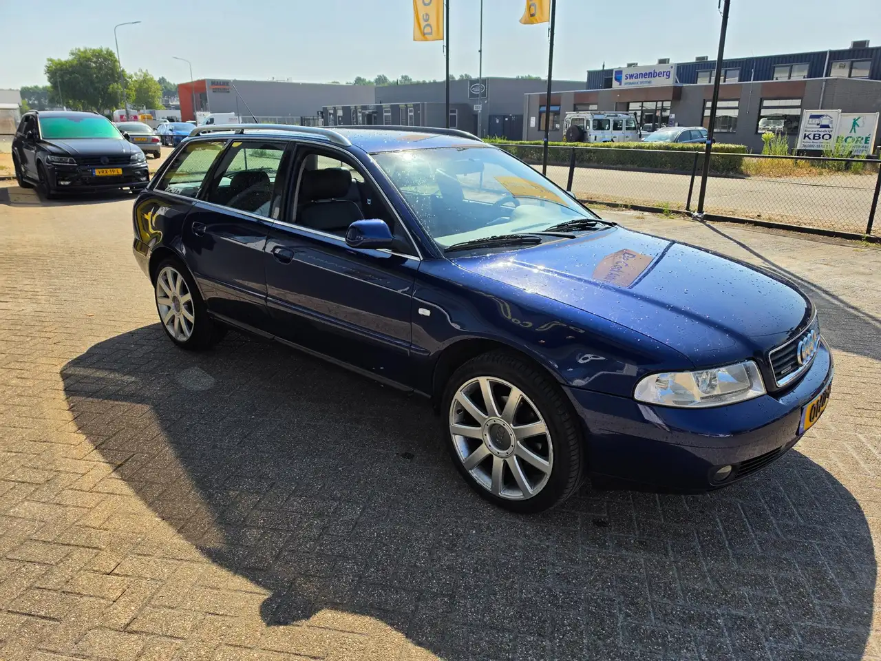 Audi A4 Avant 2.4 V6 quattro Advance/AUTOMAAT, foto 10