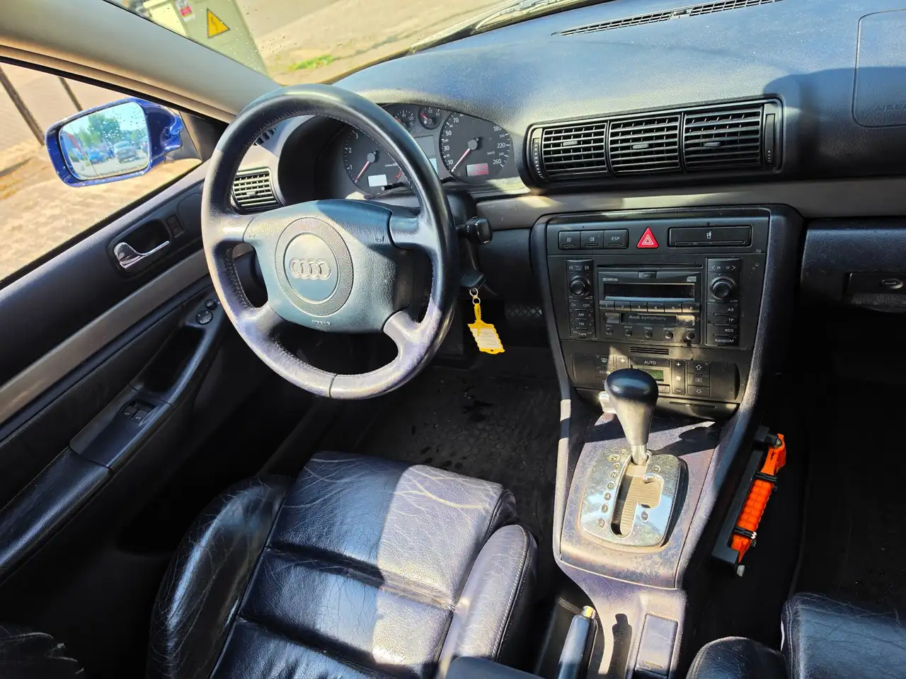 Audi A4 Avant 2.4 V6 quattro Advance/AUTOMAAT, foto 12